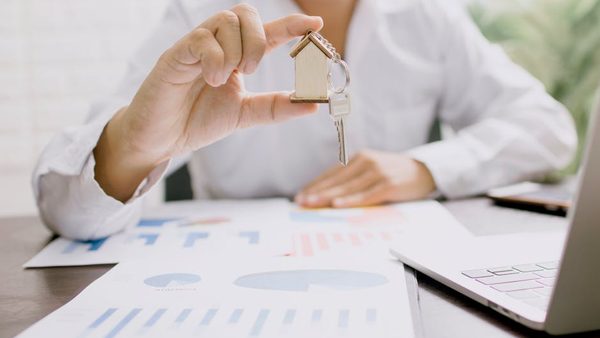 AI Search Visibility For Real Estate Agents: AEO Improvement Service Expanded