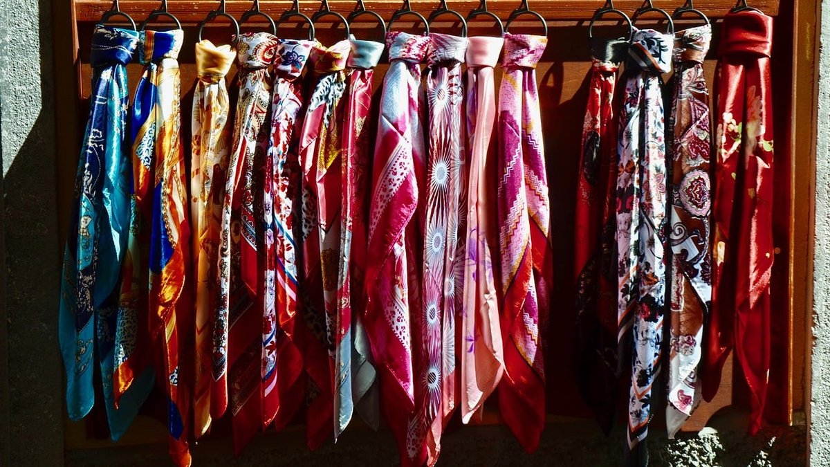 Comparison Of Silk Quality By Country Of Origin: Textile Consumer Guide Released