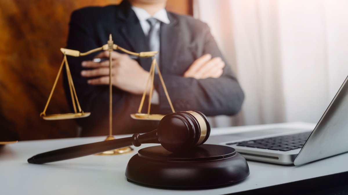 Does SEO Still Work for Law Firms? How Legal Content Must Adapt for AI Search