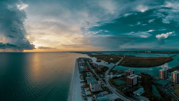 Gulf Coast Pet-Friendly Vacation Rentals: Tips To Keep Your Dog Safe This Summer
