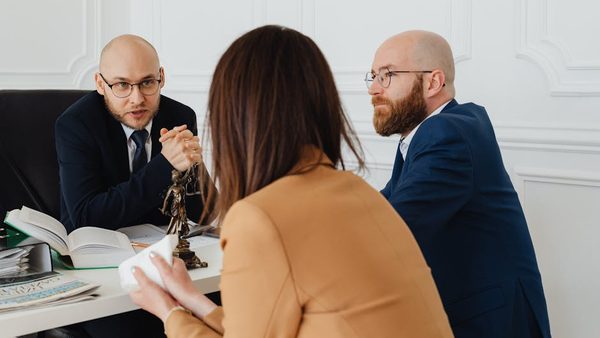 Improving AI Search Visibility For Law Firms: Key AEO Strategies That Work