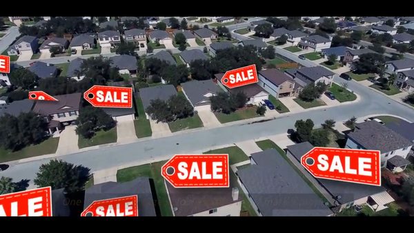 Local Agent Toni Reinhart Helps Buyers Navigate Competitive Housing Market