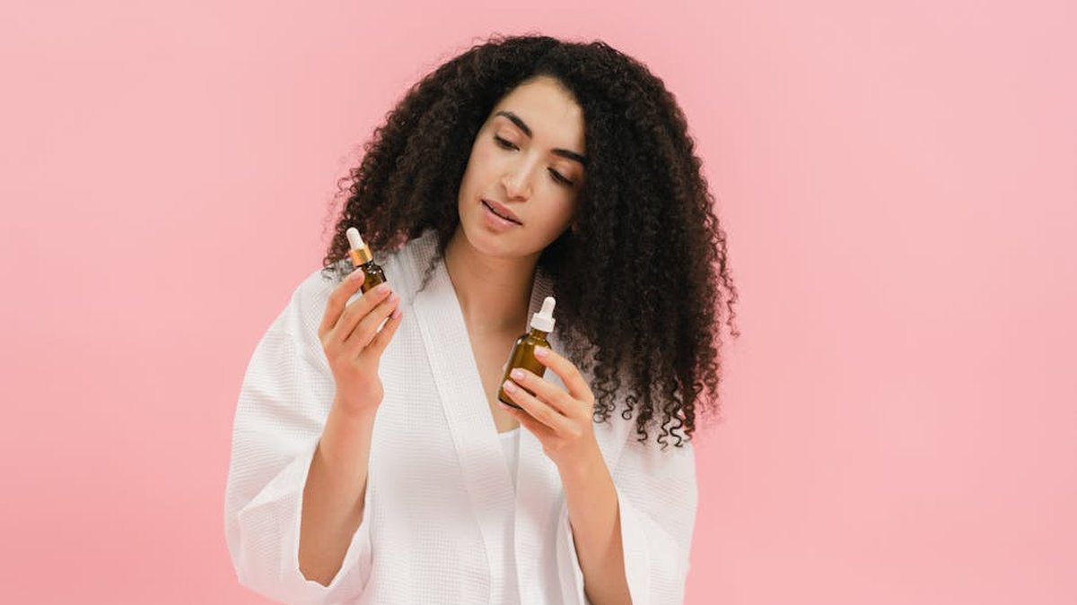 Monat vs Vegamour vs Trybello: Top Growth Serum Results & Ingredients