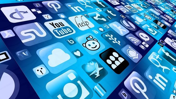 Social Media Press Releases: Format, Tips & Multi-Channel Distribution Benefits