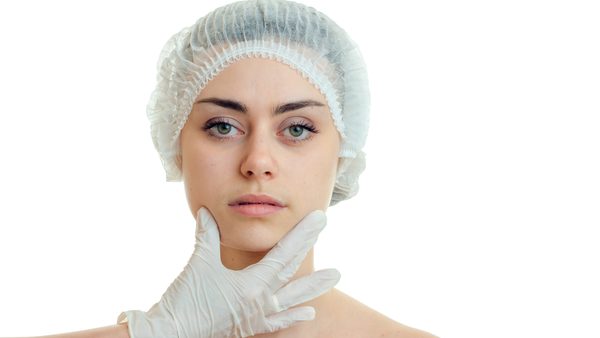 What Is an Oculoplastic Surgeon? Houston Experts Break It Down