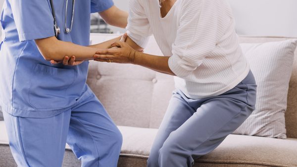 Houston TX In-Home Caregiver For End-Of-Life Care Support: Services Announced