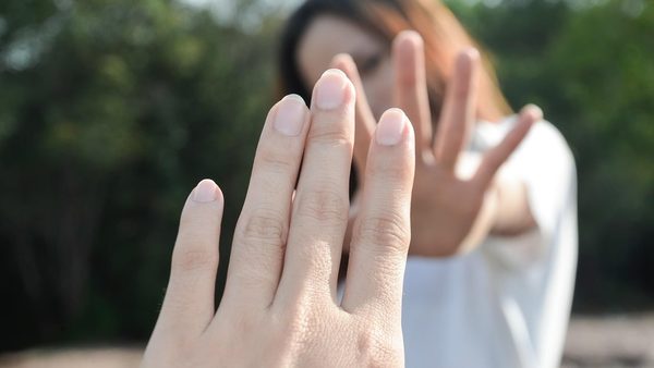 How to Manage Insecure Attachment In Teens: California Experts Weigh In