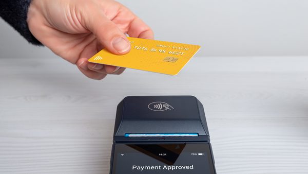 Small Business Credit Card Processing: Zero-Fee Payment Model Announced