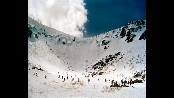 Tuckerman Ravine: What Makes It So Popular Among Hikers and Extreme Skiers