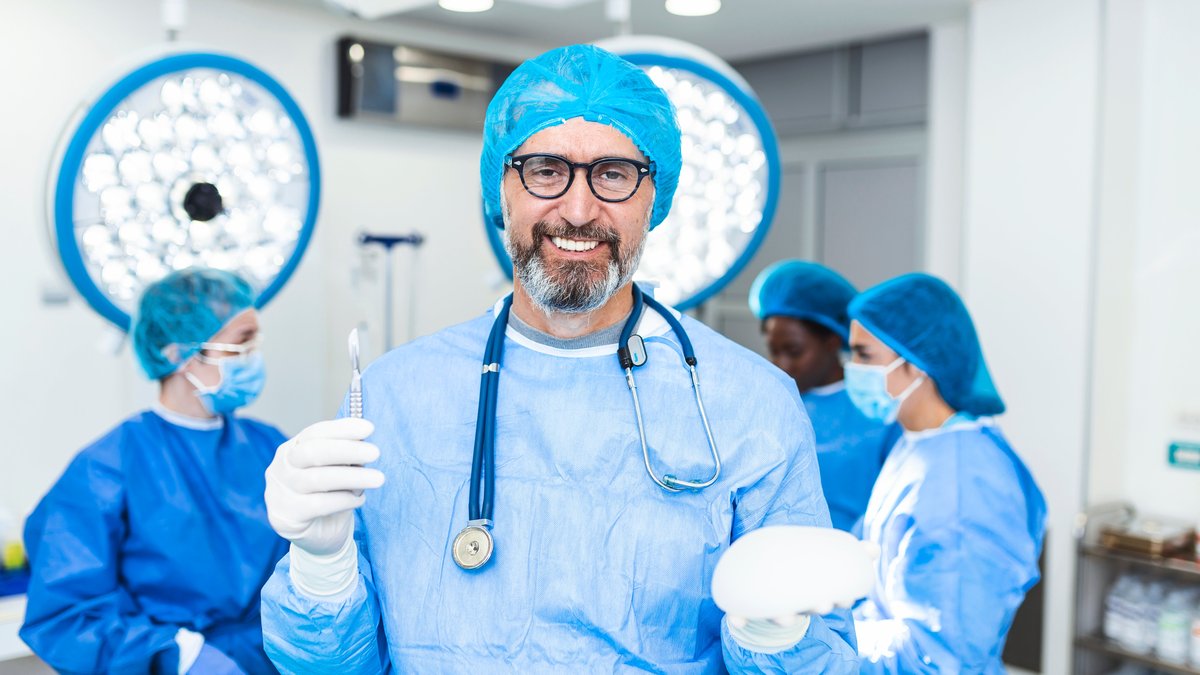 AI Search Visibility Marketing for Plastic Surgery: Content Strategy Expanded