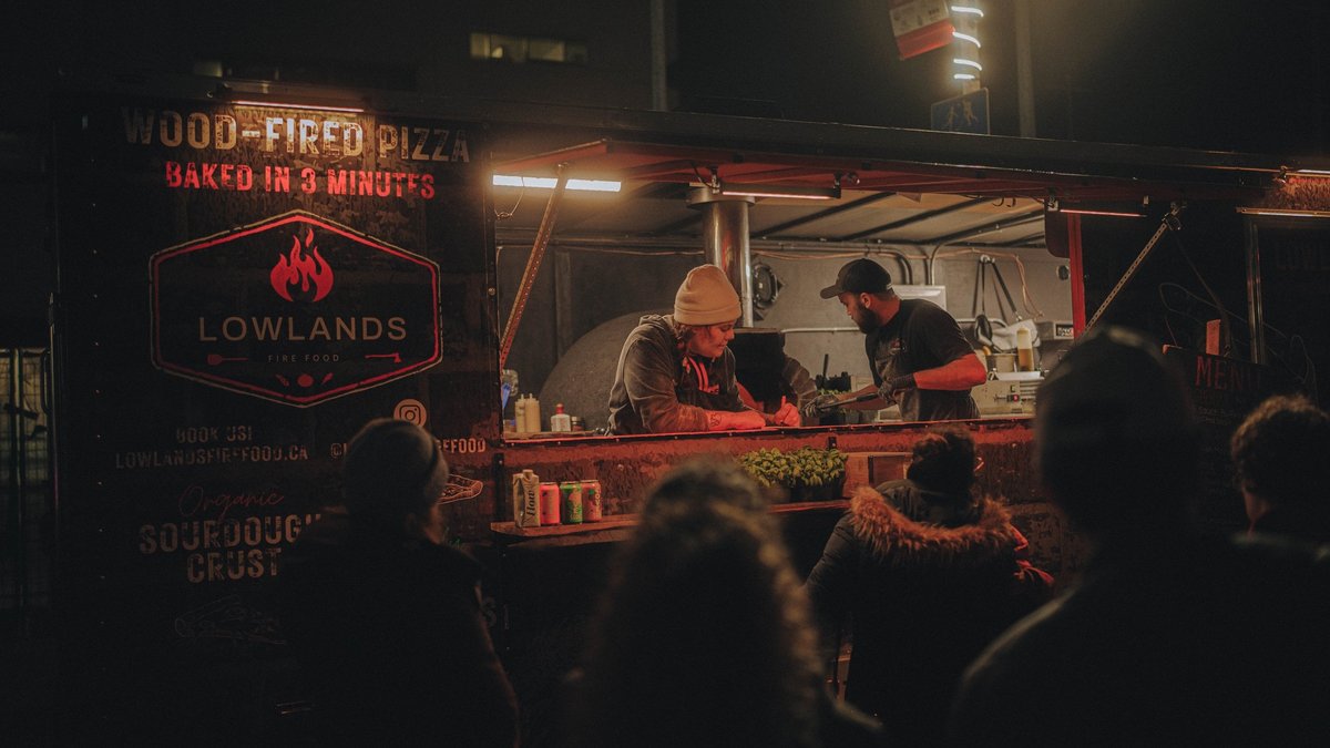 Are Food Trucks Cheaper Than Catering for a Wedding? What You Need to Know