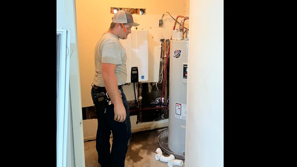 Complete Care Plumbing Releases Horseshoe Bay Water Heater Replacement Guide