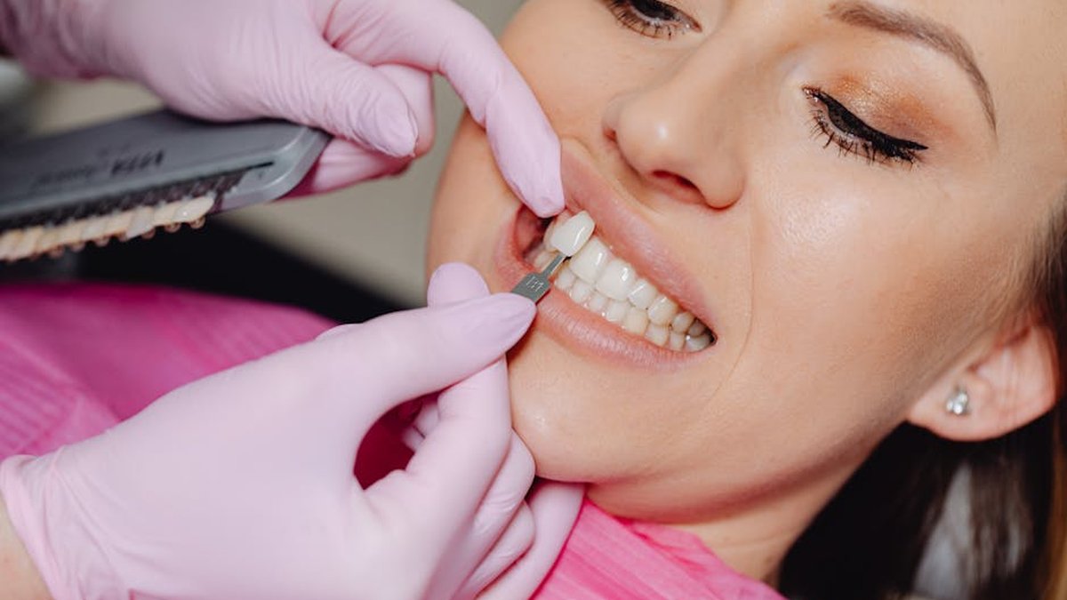 Dental Veneers Cost in the UK: What Affects the Price and Which Type to Choose