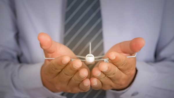 Facultative vs Treaty Reinsurance: Which Option Is Better For Aviation Projects