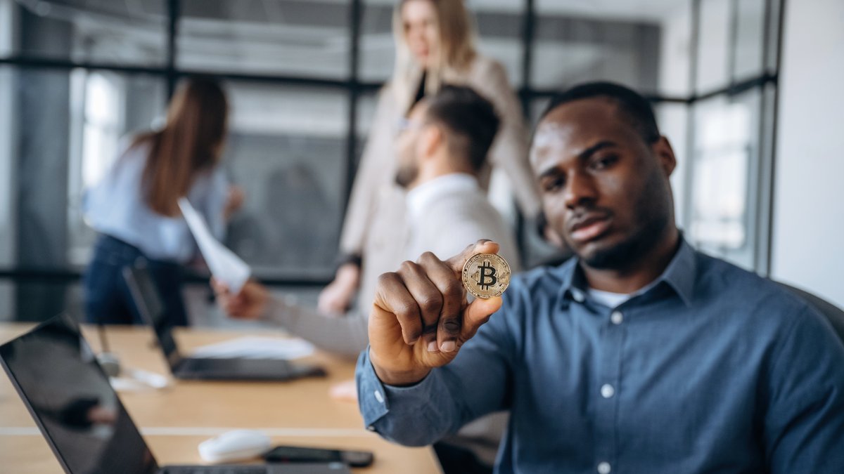How To Get Your Business Recommended By AI: Strategies for Blockchain Startups