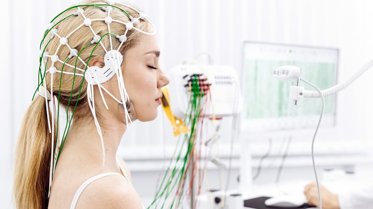 How To Improve Memory And Focus: Experts Explain What The Science Actually Says