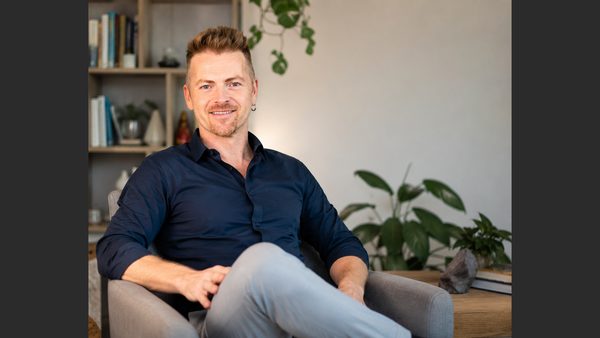 Jeroen de Wit Launches 10-Week Dark Night Integration Program