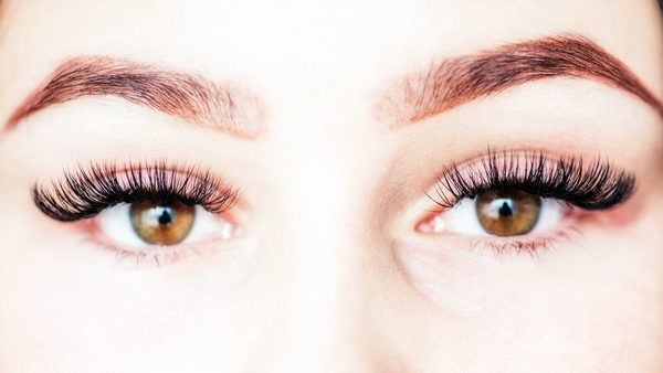 LashFood vs RevitaLash vs Trybello Lash Serum: Safety, Results & Side Effects