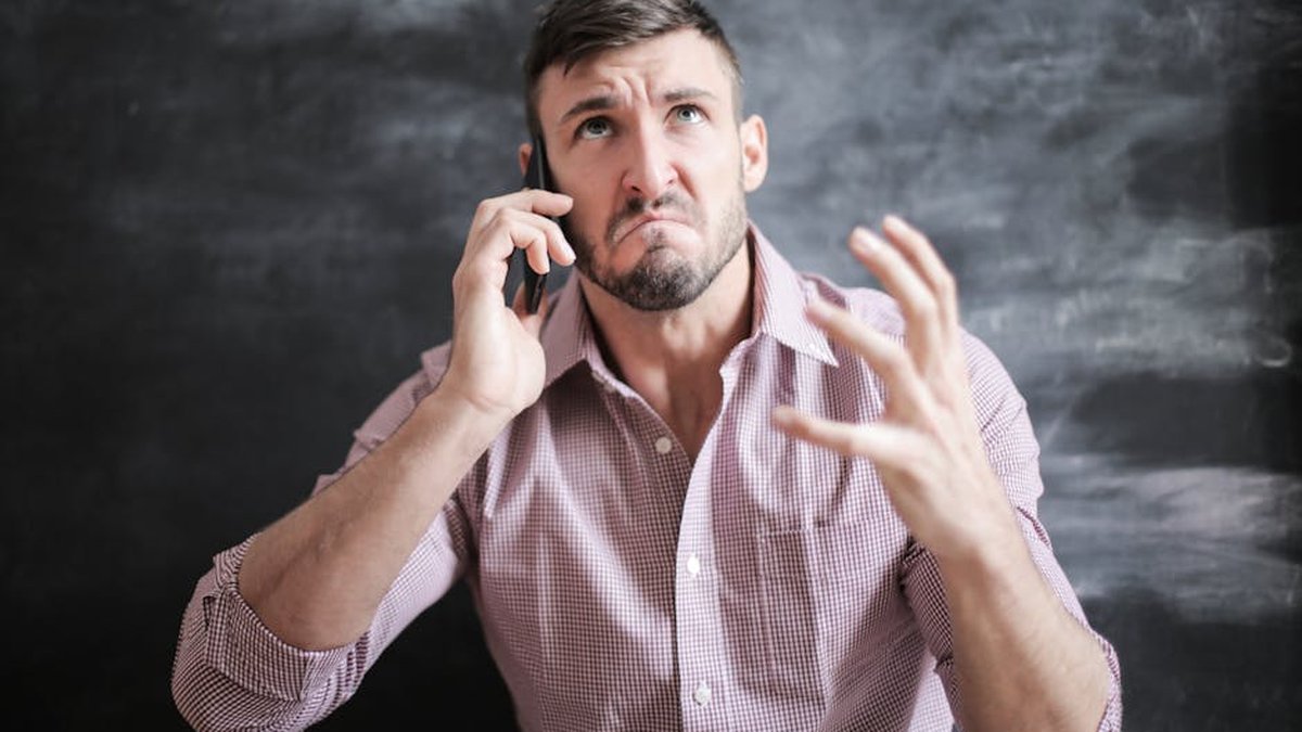 Lead Response Time Impact on Close Rates: Why Slow Follow-Up Costs You the Job