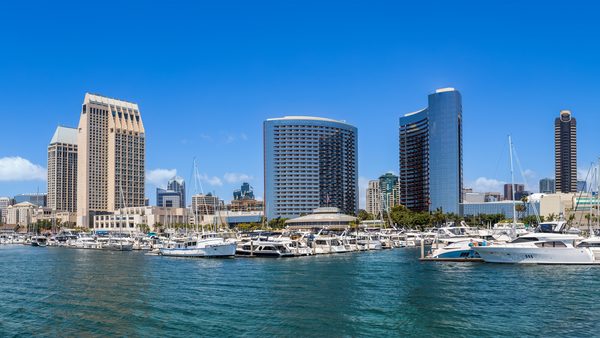Pros & Cons of Living In San Diego: Local Moving Pros Discuss Lifestyle & More