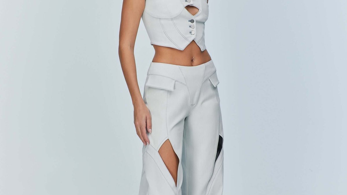 Sculptural Denim Dresses: Premium Summer 2026 Collection Expanded