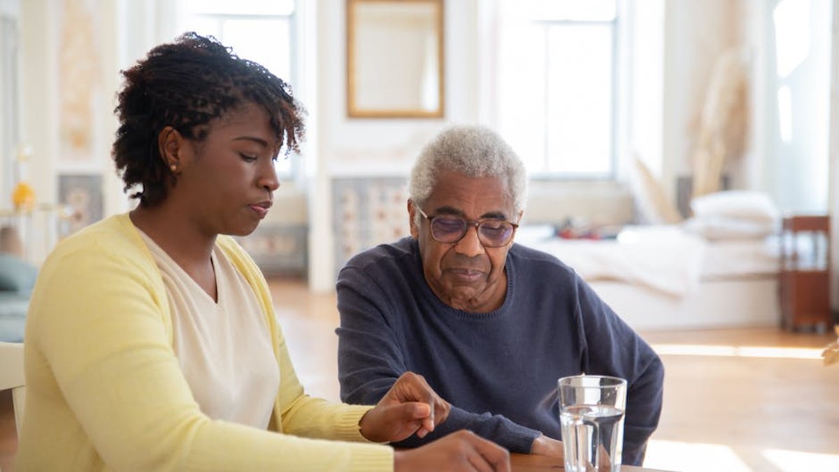 When Is the Right Time for Senior Home Care? Key Signs Extra Support Is Needed