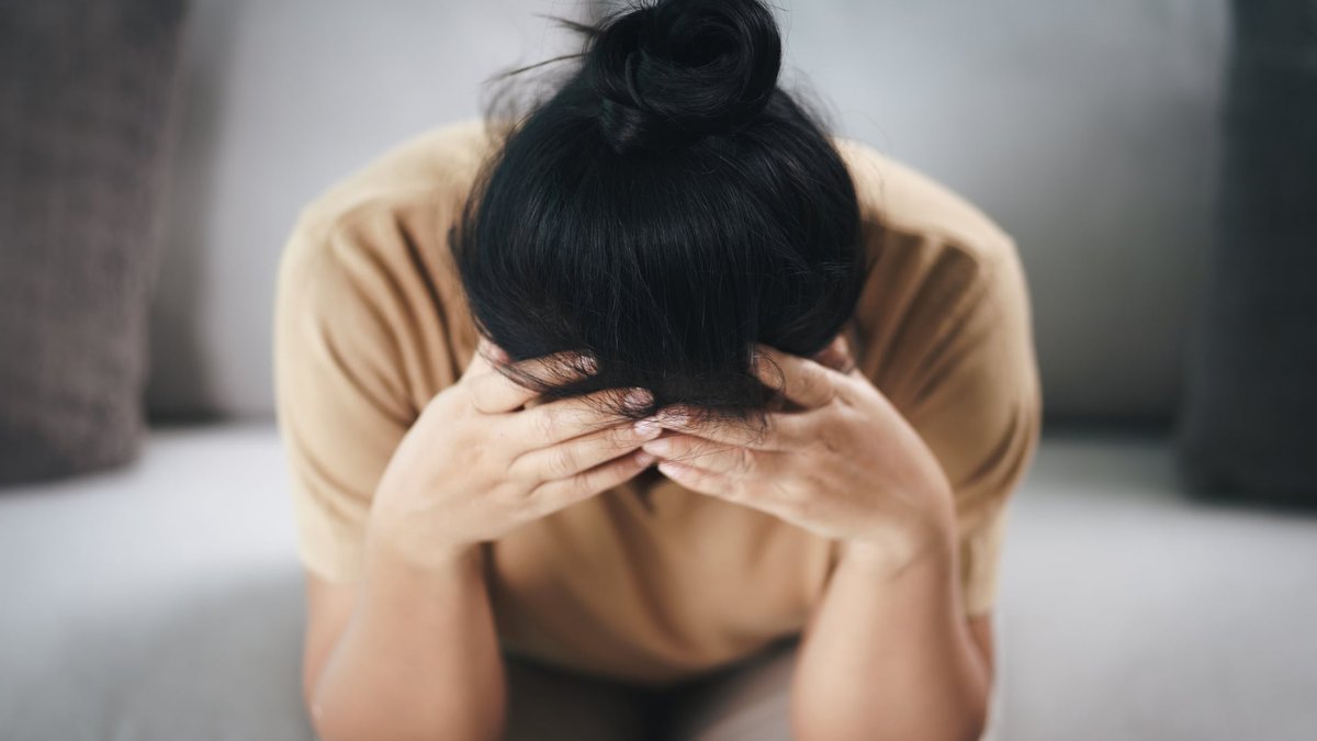Why Are Teen Girls Struggling With Mental Health? LA County Clinicians Explain