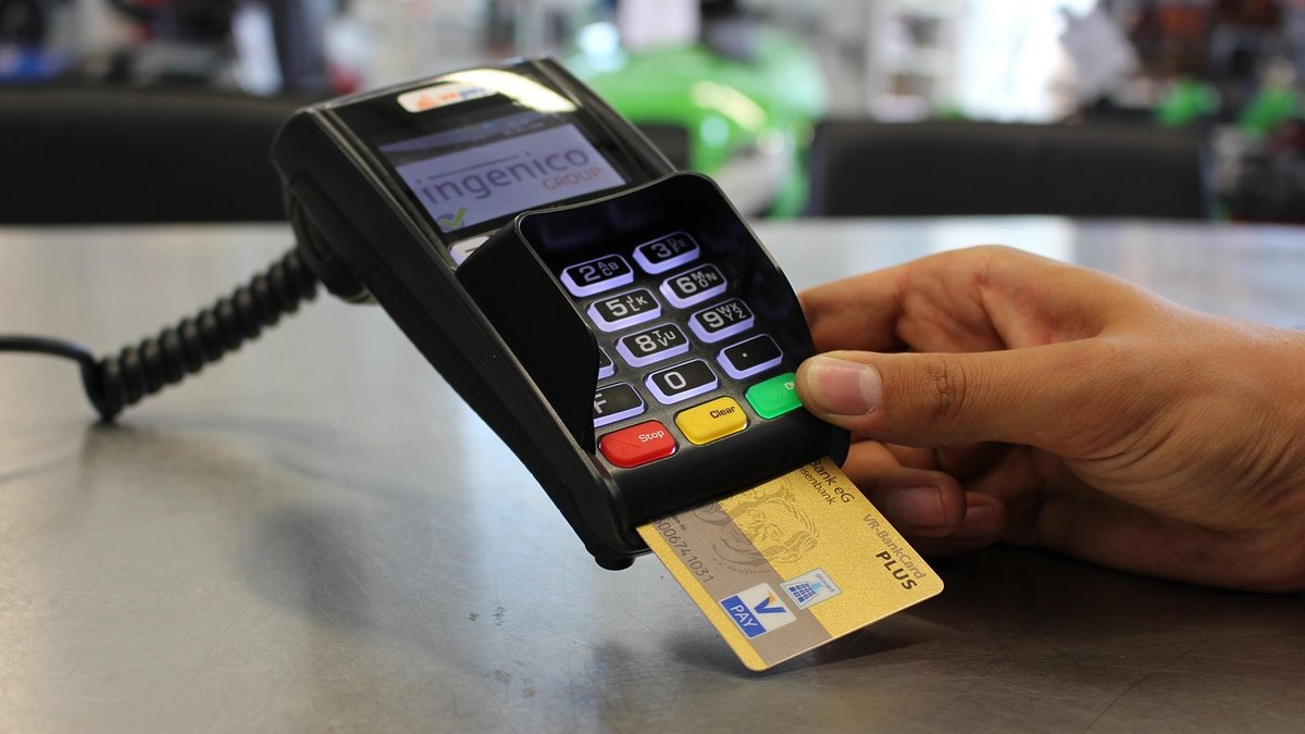 Zero-Fee Credit Card Processing For Small Businesses: POS Solutions Announced