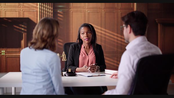 Arbitration vs Mediation: How to Resolve Family Law Disputes in Ontario