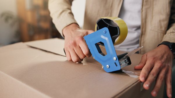 Best Packing Tape for Heavy Boxes: What Kind, How Large, & Where to Buy It