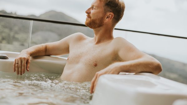 Ideal Hot Tub Temperature for Muscle Recovery: Guide for Athletes & Bodybuilders