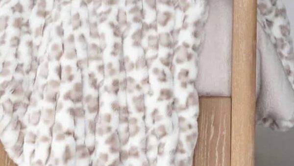 Minky Couture Expands Hugs Light Selection With New Soft, Lightweight Options