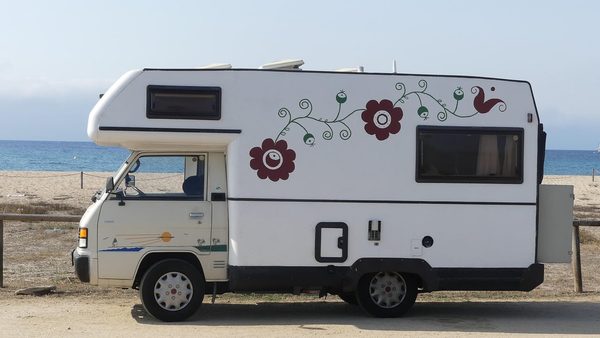RV Tips and Tricks for Beginners: Essential Advice for First-Time RVers