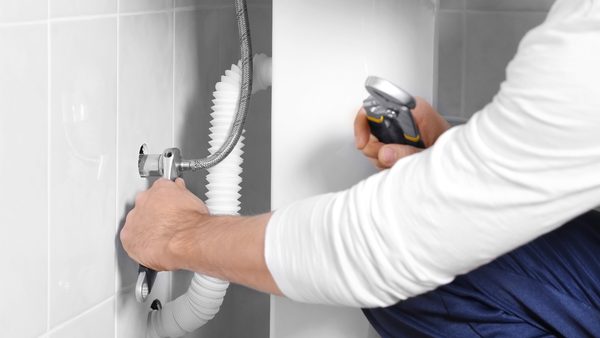 Signs You Have a Plumbing Leak: West Virginia Experts Weigh In