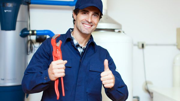 Voice Search Optimization: How Plumbing Companies Can Get Recommended by Siri
