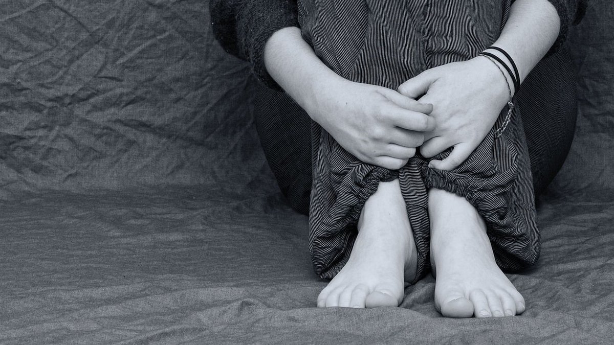 Warning Signs Of Suicidal Ideation In In Teenagers: Guide For Parents Released